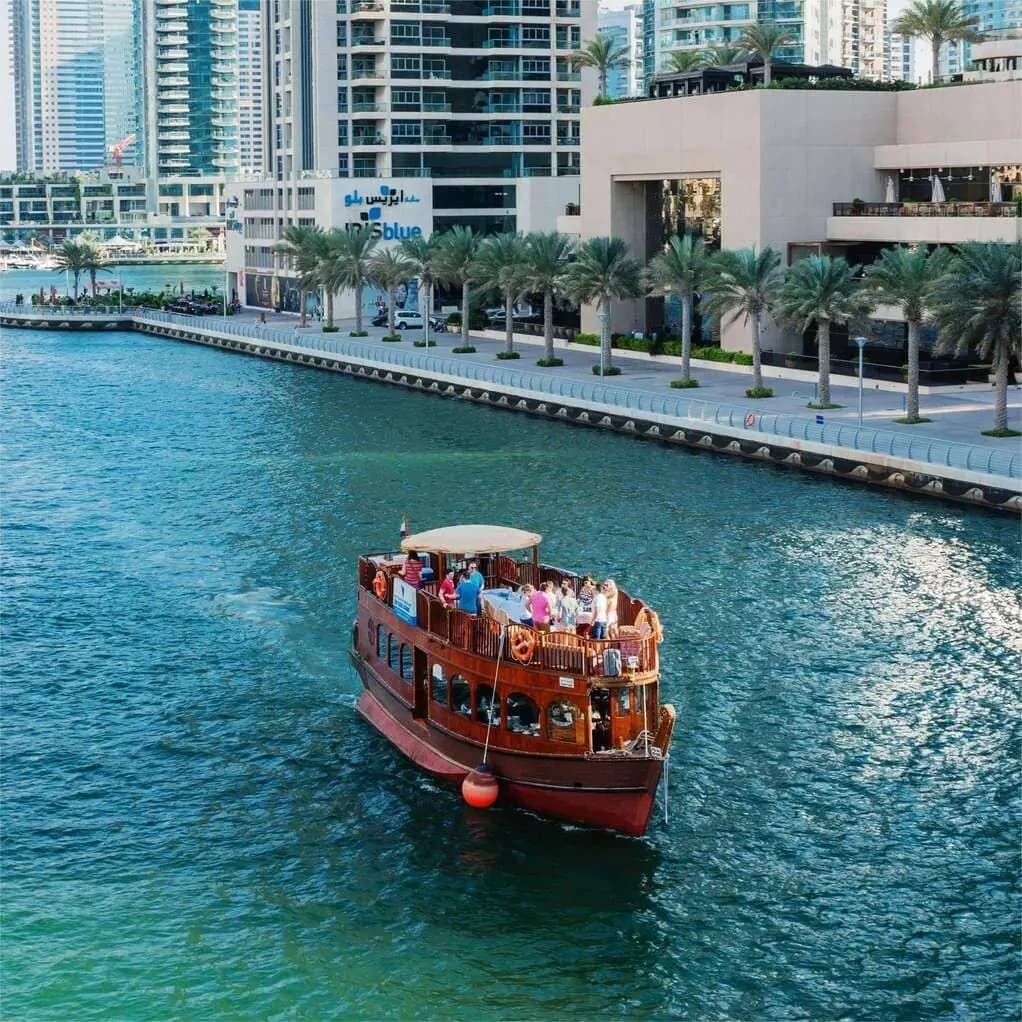 Dubai Marina Luxury Dhow Cruise Dinner and Live Shows